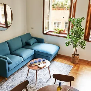 https://central-gallery-flat-galleria-unione-4.italymilanhotels.net